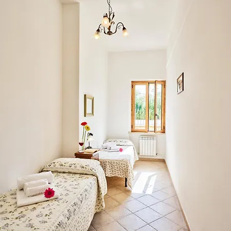 Santa Caterina Apart-hotel Asciano